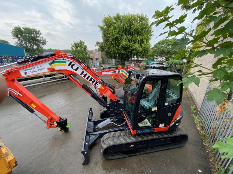 8 Ton Excavator
